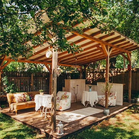 Marta 8 - Centre & Garden Reval