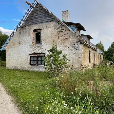Marta 8 - House & Garden Konukevi Tallinn