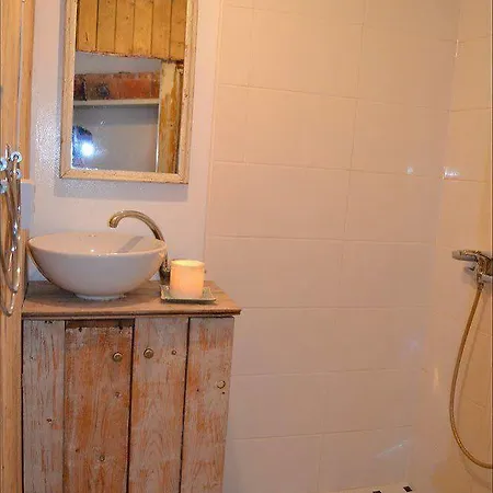 Guest house Marta 8 - House & Garden Tallinn