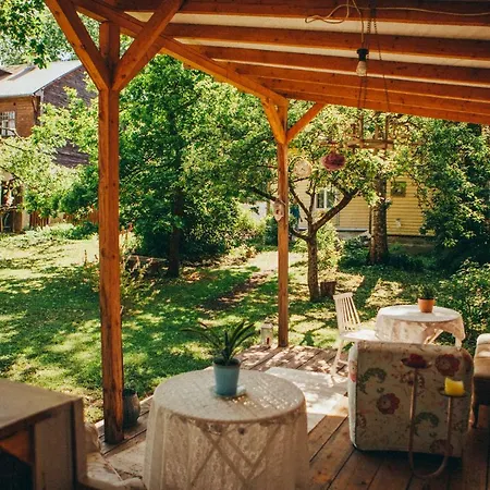 Marta 8 - House & Garden 2* Tallinn