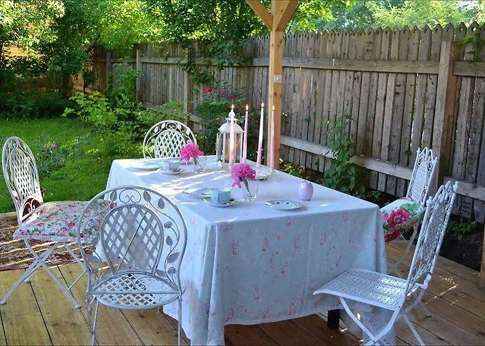 Gasthof Marta 8 - House & Garden Reval