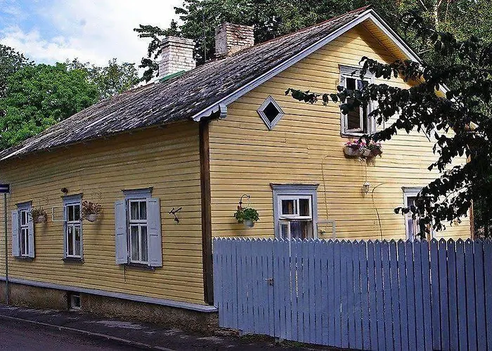 Marta 8 - House & Garden Casa de hóspedes 2*