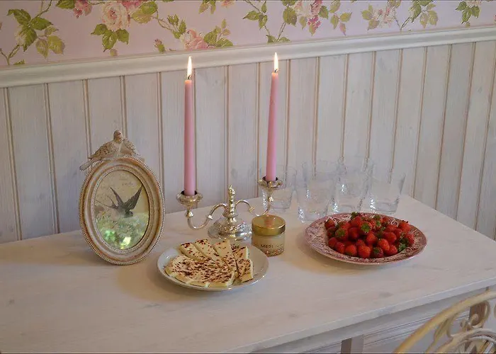 Gasthof Marta 8 - House & Garden